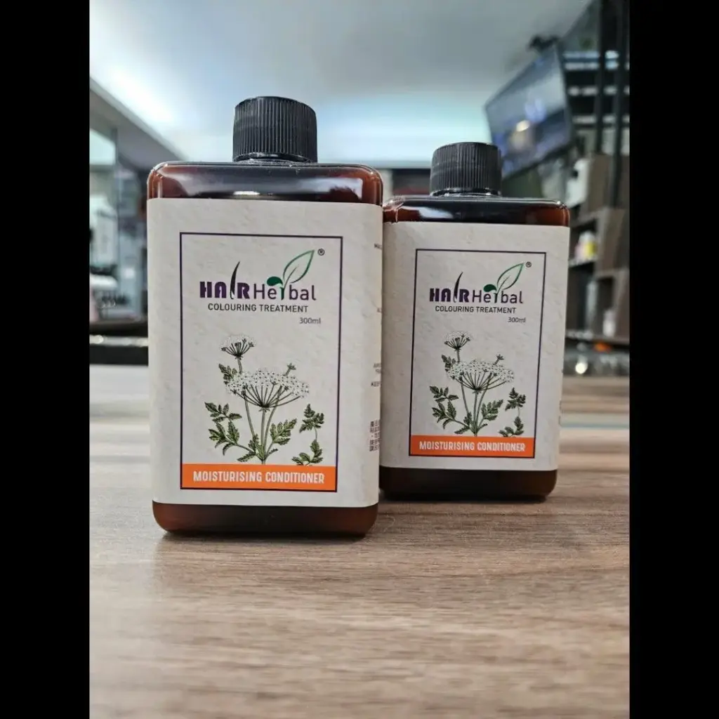 中藥水份保濕護髮素 (300ml)